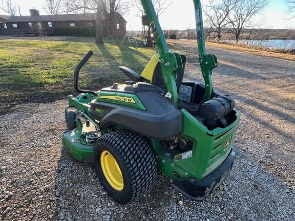 Image of John Deere Z915B equipment image 3
