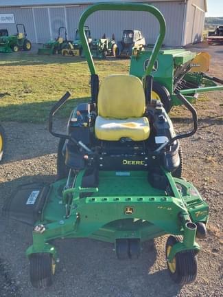 Image of John Deere Z920M equipment image 1