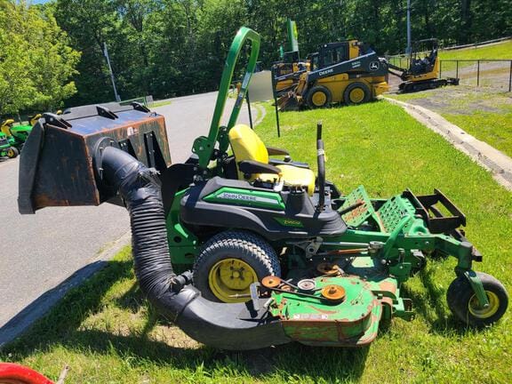 2015 John Deere Z950M Equipment Image0