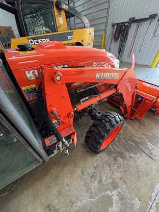 Image of Kubota B3350 equipment image 4