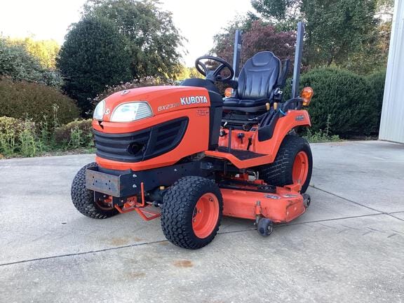 2015 Kubota BX2370 Equipment Image0