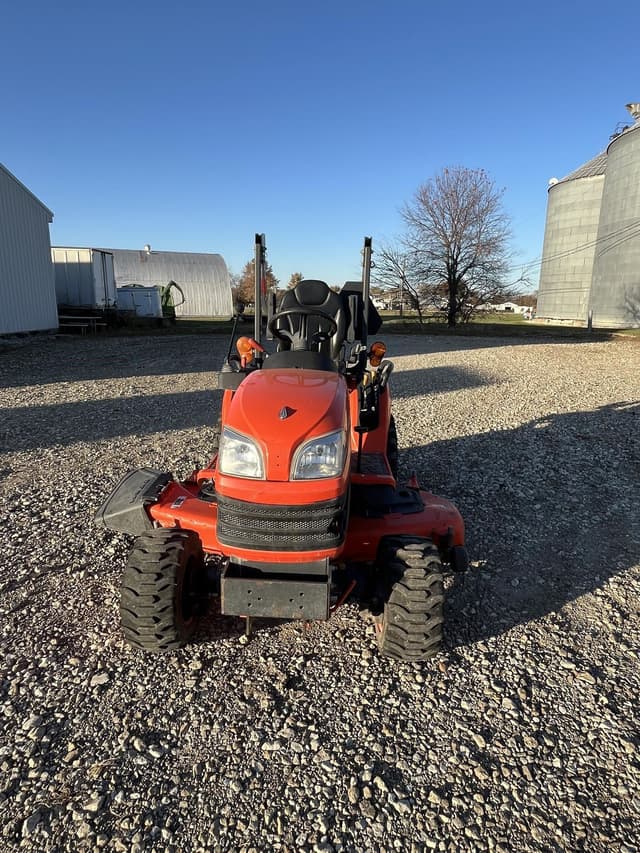 Image of Kubota BX2370 equipment image 2