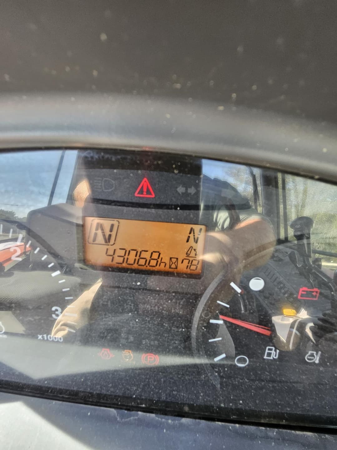 Image of Kubota M110GX Image 1