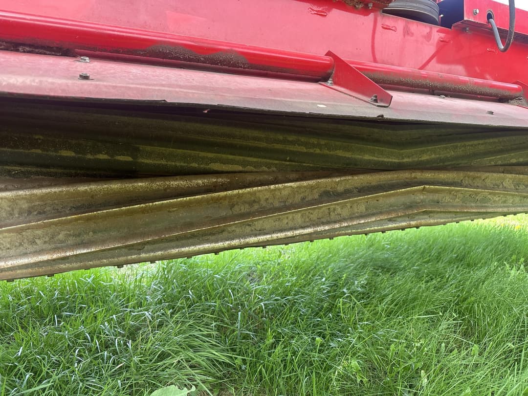 Image of Massey Ferguson 1383 Image 1