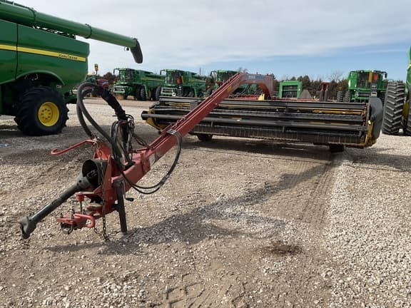 Image of New Holland H7150 equipment image 1