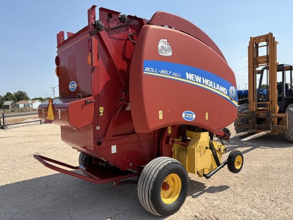 Image of New Holland RB460 equipment image 4