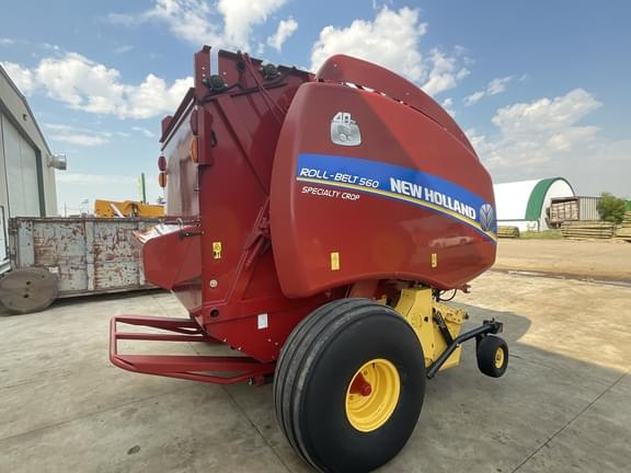 Image of New Holland RB560 Specialty Crop equipment image 3