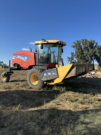 Image of New Holland Speedrower 260 equipment image 2