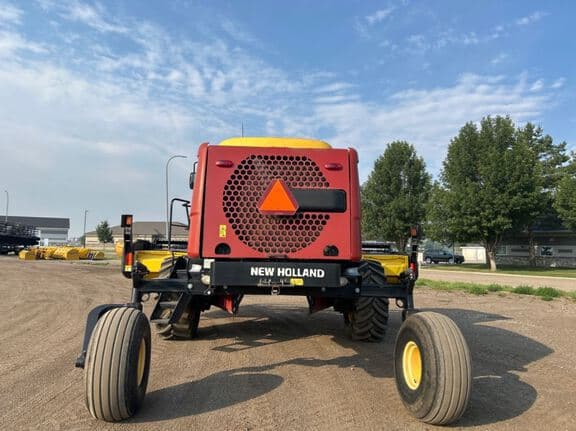 Image of New Holland SR130  equipment image 3