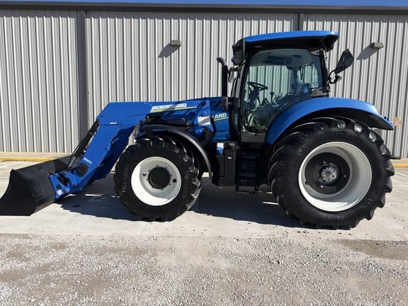 2015 New Holland T6.180 Equipment Image0