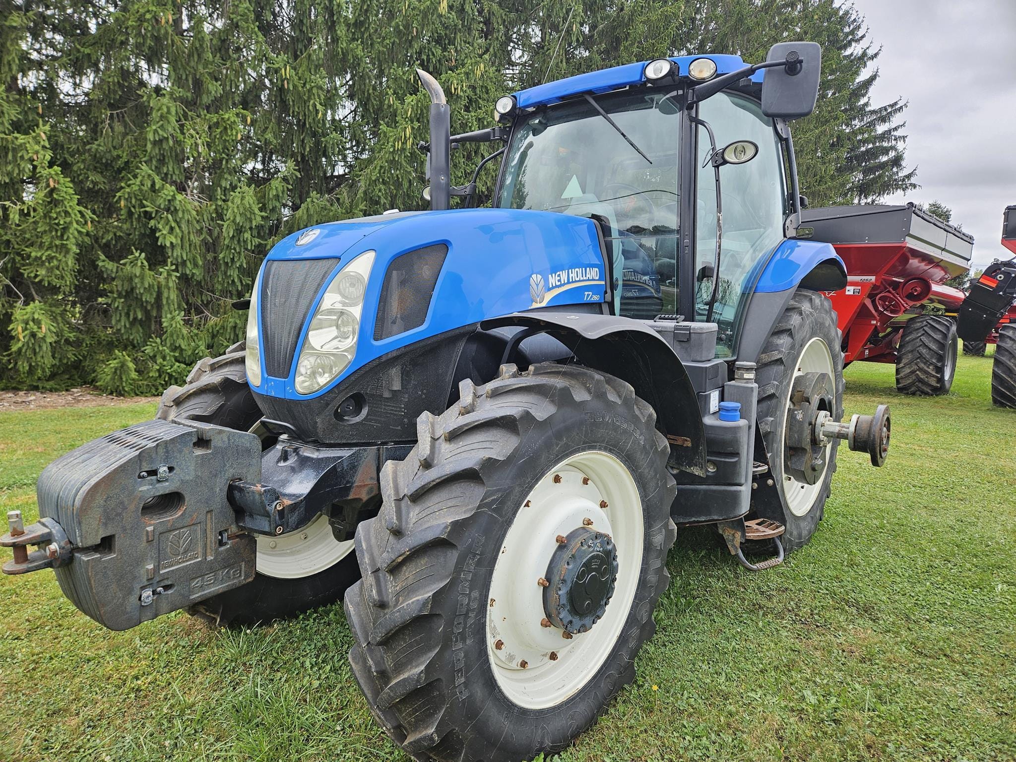 2015 New Holland T7.260 Equipment Image0