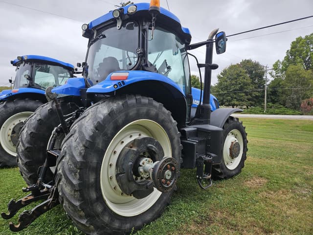 Image of New Holland T7.260 equipment image 2