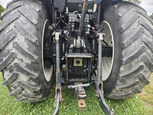 Image of New Holland T7.260 equipment image 4