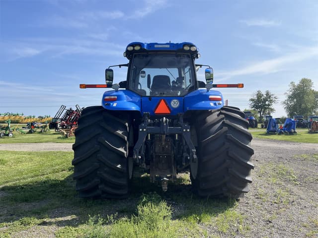 Image of New Holland T8.350 equipment image 4