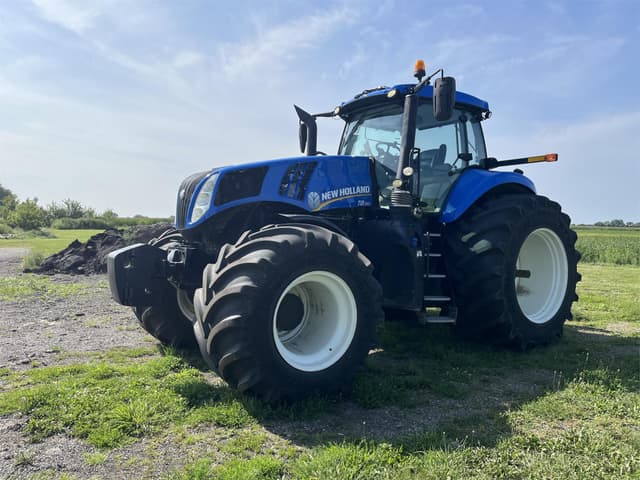 Image of New Holland T8.350 equipment image 2