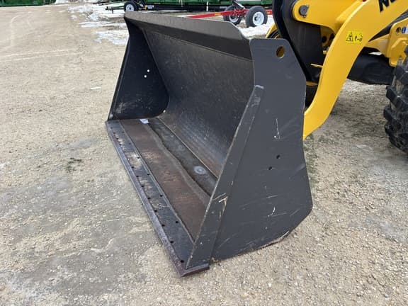 Image of New Holland W80C equipment image 1