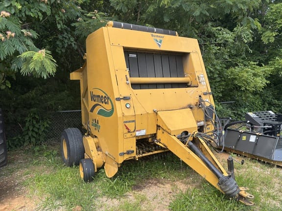 2015 Vermeer 605SM Equipment Image0
