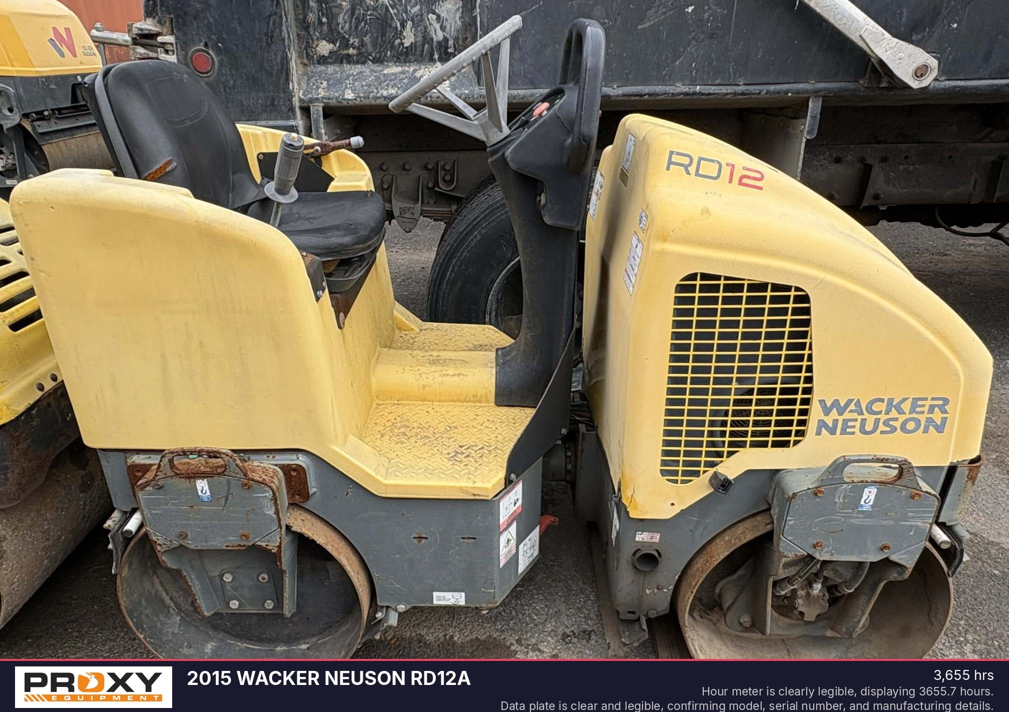 2015 Wacker Neuson RD12A Equipment Image0