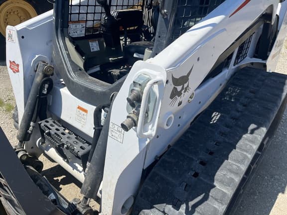 Image of Bobcat T590 equipment image 2