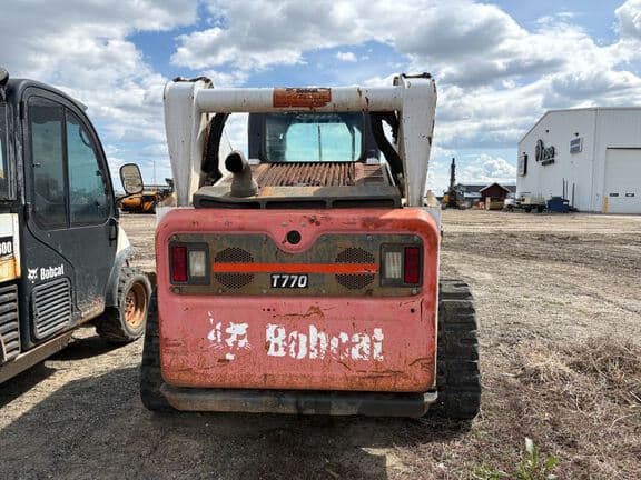 Image of Bobcat T770 equipment image 2