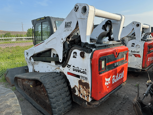 Image of Bobcat T870 equipment image 2