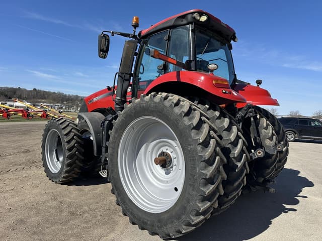 Image of Case IH Magnum 280 equipment image 2
