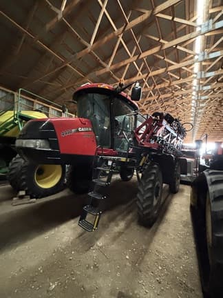 Image of Case IH Patriot 4440 equipment image 2