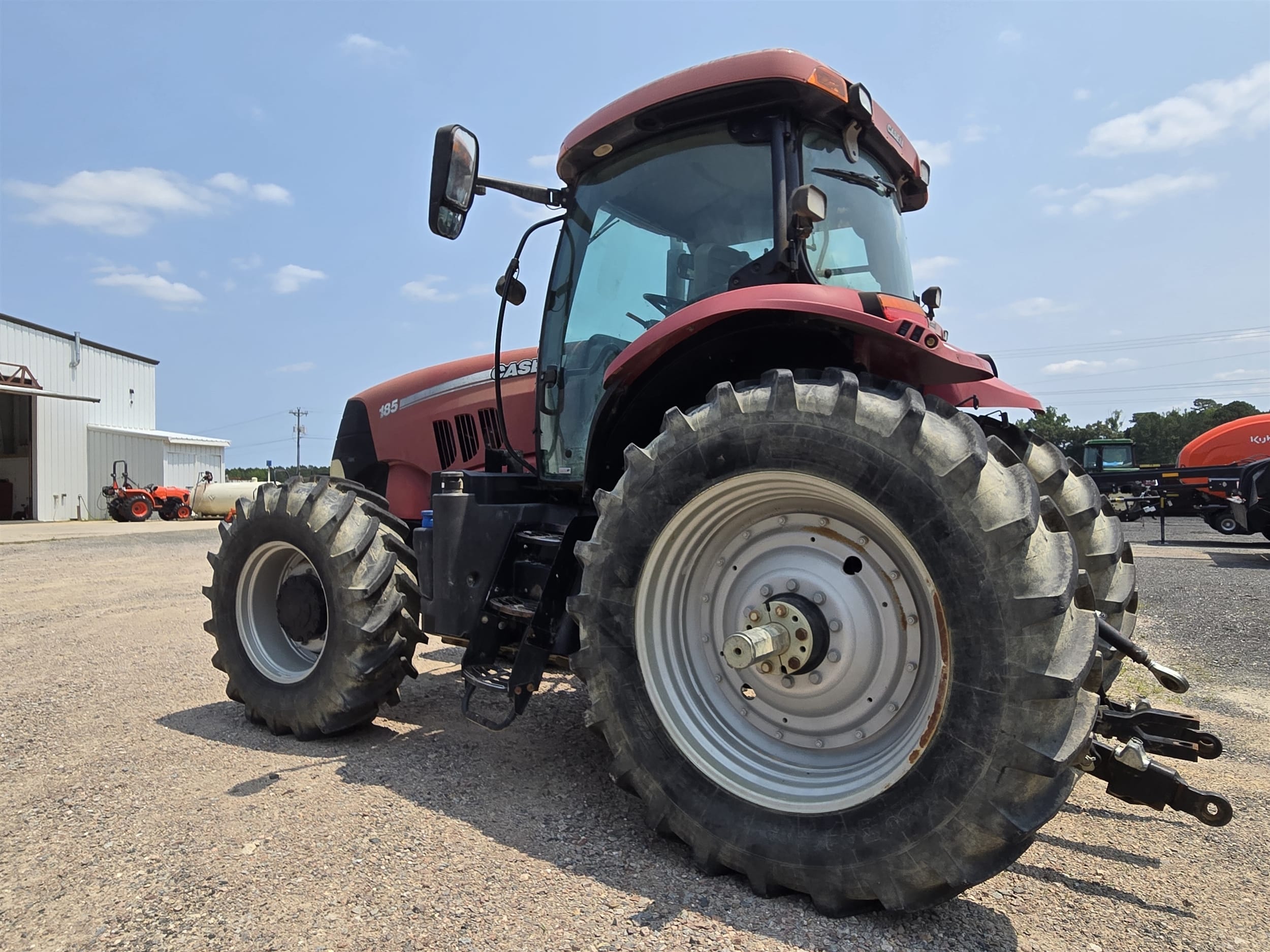 2016 Case IH Puma 185 Equipment Image0