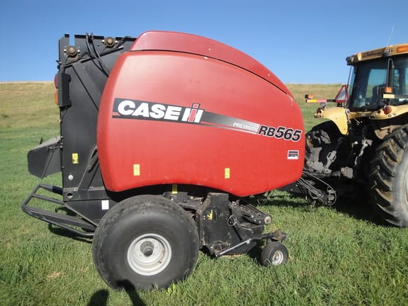 2016 Case IH RB565 Equipment Image0