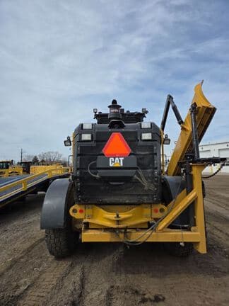 Image of Caterpillar 140M3 equipment image 3