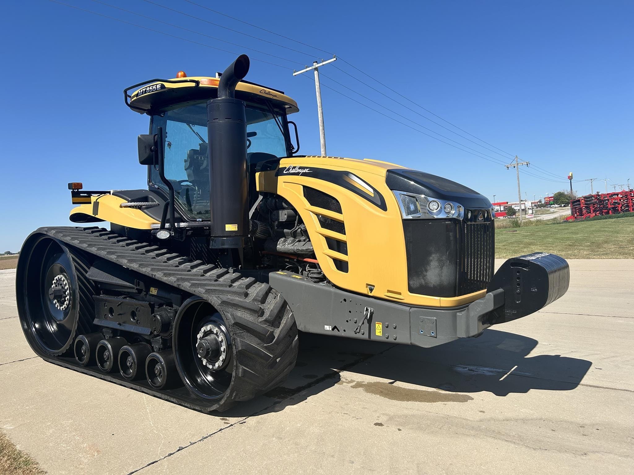 2016 Challenger MT855E Equipment Image0