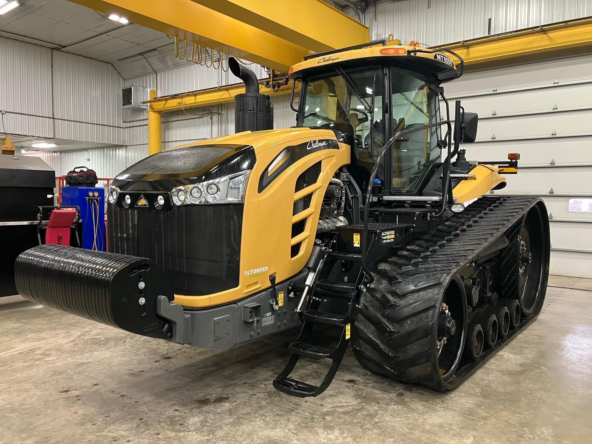 2016 Challenger MT855E Equipment Image0