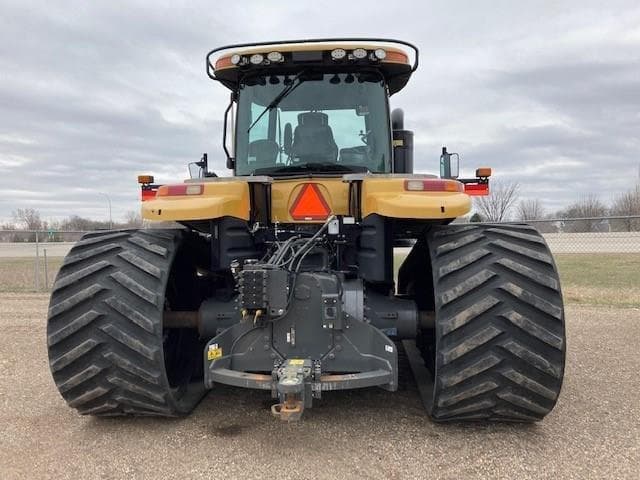 Image of Challenger MT865E equipment image 4