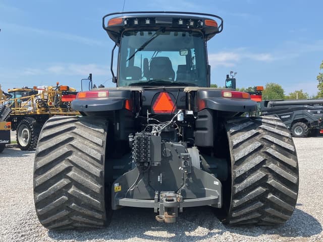 Image of Challenger MT875E equipment image 3