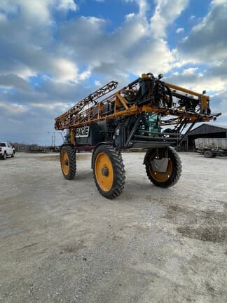 Image of Hagie STS16 equipment image 2
