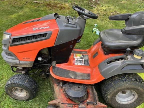 2016 Husqvarna YTH2348 Equipment Image0
