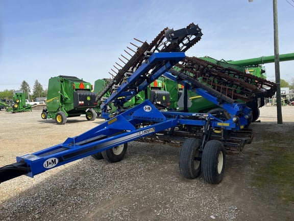 2016 J&M TF212 Equipment Image0