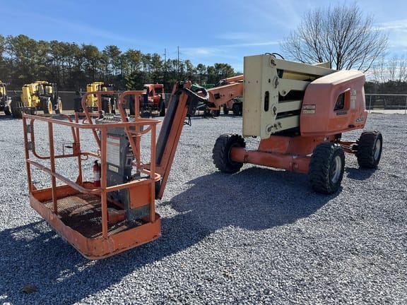 2016 JLG 450AJ Equipment Image0