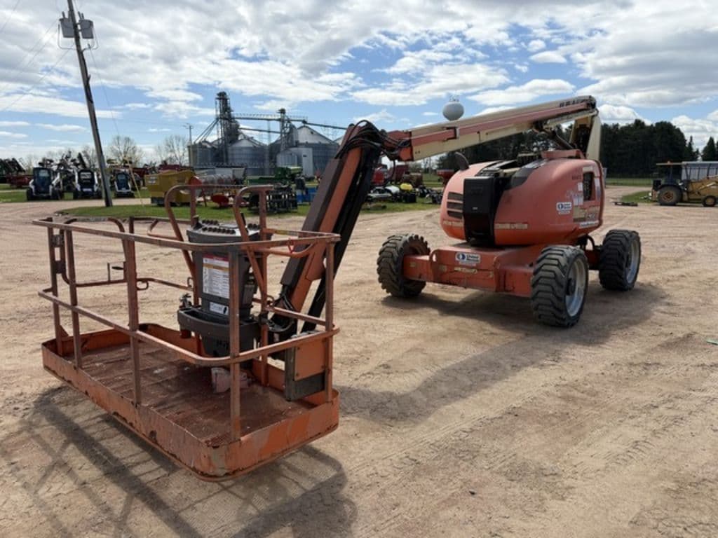 Image of JLG 600AJ Primary image