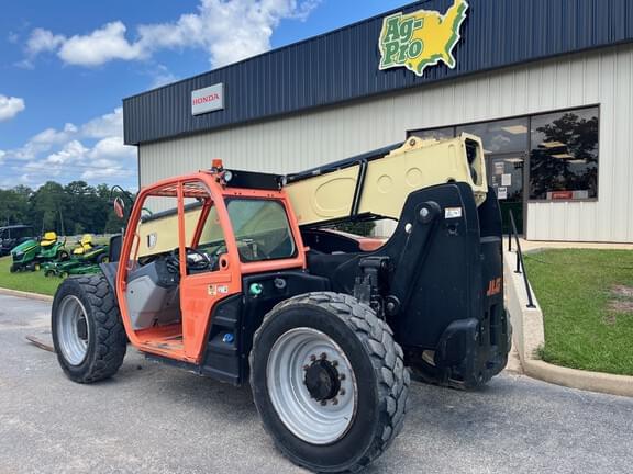 Image of JLG 642 equipment image 1