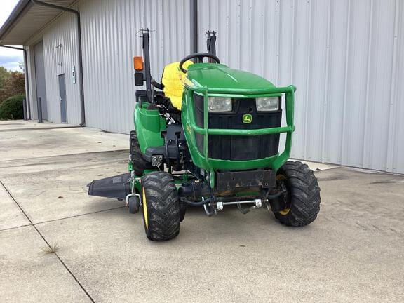 Image of John Deere 1023E equipment image 3