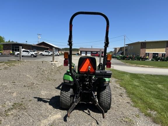 Image of John Deere 1023E equipment image 3