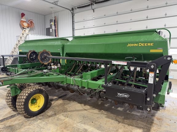 Image of John Deere 1590 Primary image