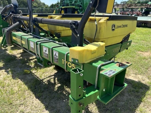 Image of John Deere 1705 equipment image 2
