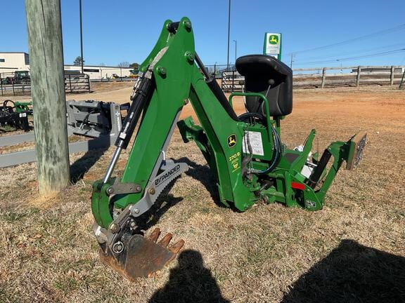 2016 John Deere 270B Equipment Image0