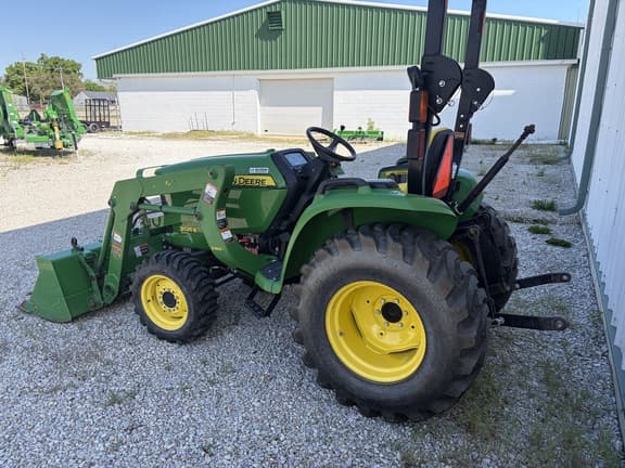 Image of John Deere 3025E equipment image 1