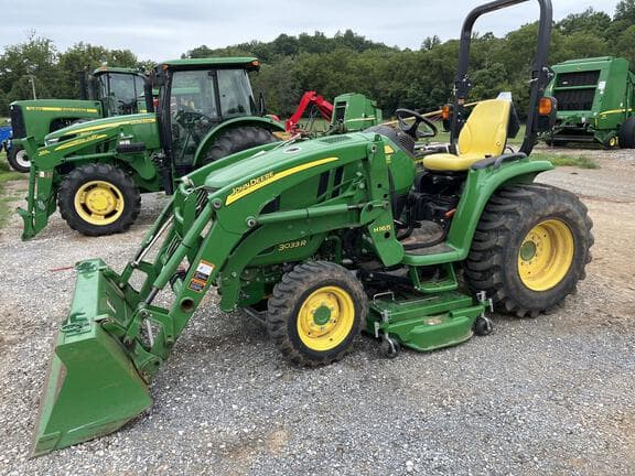 Image of John Deere 3033R equipment image 1