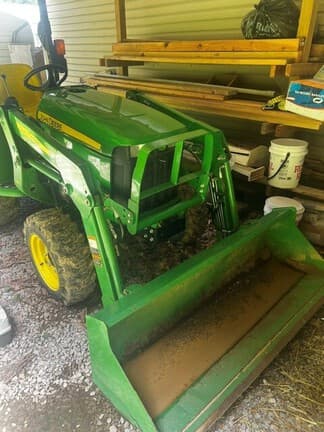 Image of John Deere 3038E Image 1