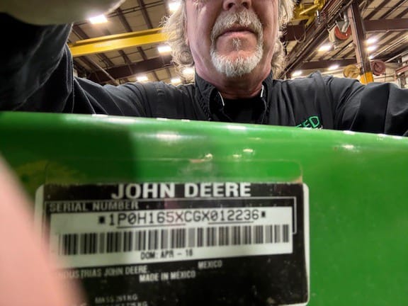 2016 John Deere 3039R Equipment Image0