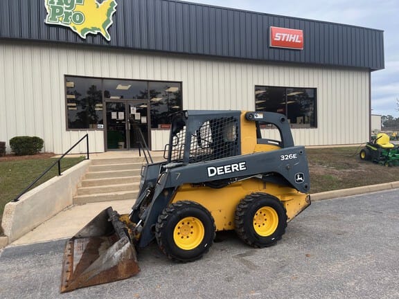 2016 John Deere 326E Equipment Image0